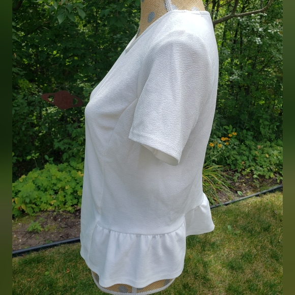 White peplum top large bar III - Picture 3 of 6